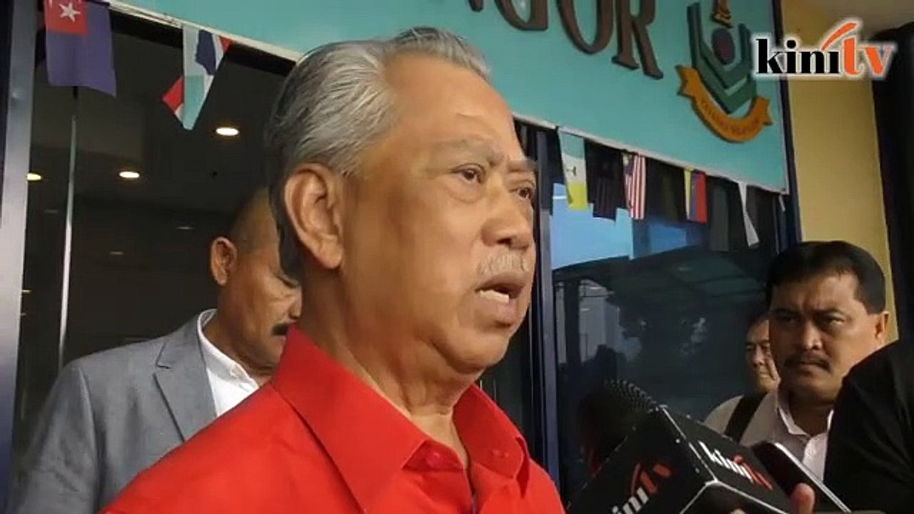 Muhyiddin: It's a good gesture, but sultan must stop disturbing the administration of the state
