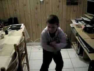 TECKTONIK raphael 7 ans