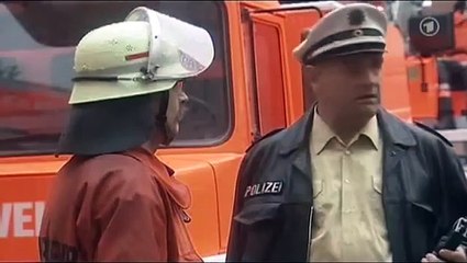 Ein Fall für B.A.R.Z. 08 Abgebrannt