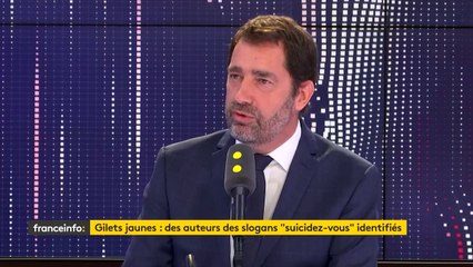 Christophe Castaner : "Le fait de prétendre être journaliste n'est pas un permis de commettre des délits"