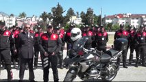 Yunus timleri dünyayı eğitiyor...Eğitimlere Türkiye’nin değişik illerinden gelen 48 motosikletli polis katıldı