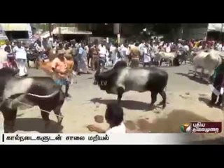 Farmers protest with cattles in Tirupur seeking for more water release : Cauvery dispute
