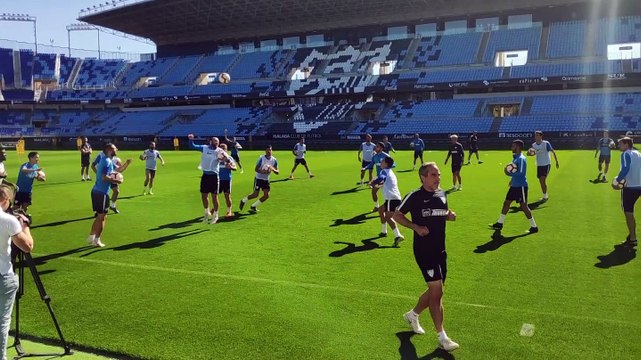 Buen Ambiente en el Último Entrenamiento del Málaga antes del Partido ante el Mallorca