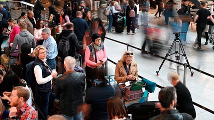 SAS pilot strike hits 70,000 passengers on first day