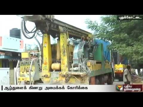 People seize two lorries demanding deep bore wells for drinking water