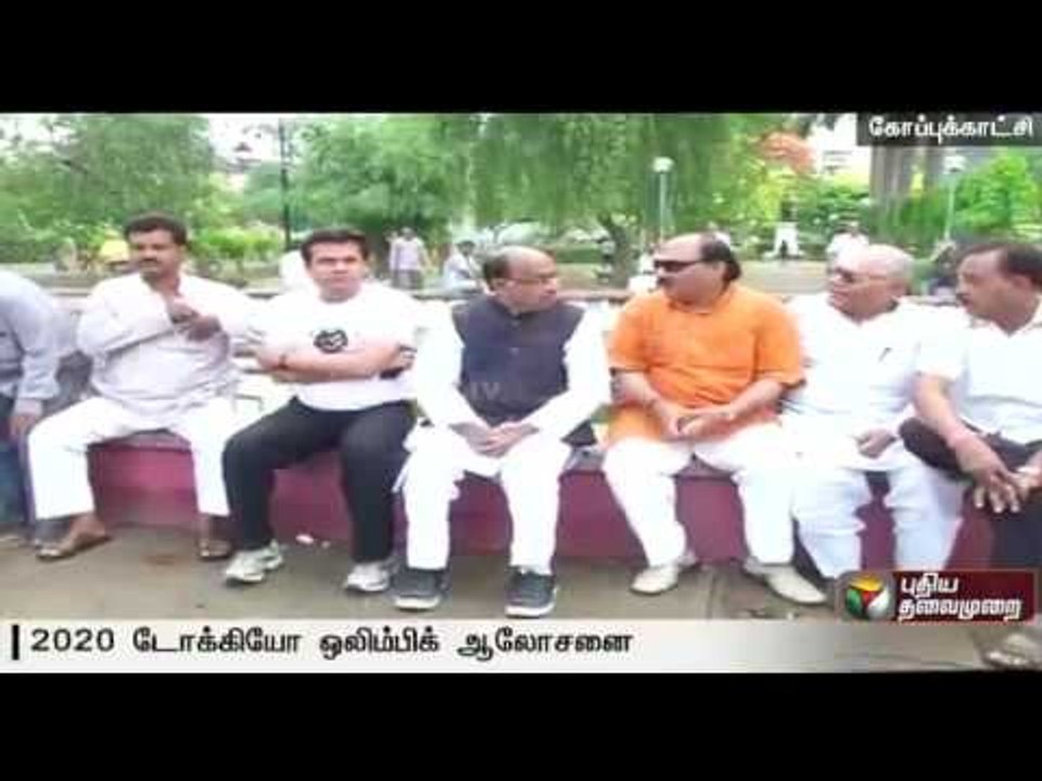 Sports minister Vijay Goel holds discussion with coaches, players on Tokyo Olympics