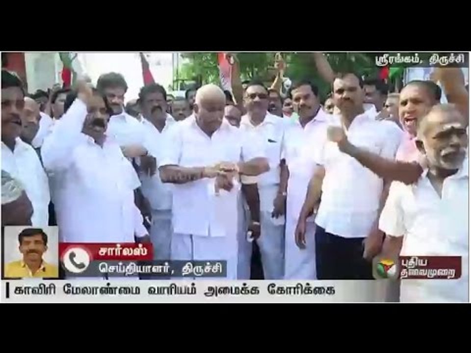 Rail roko at Srirangam, Trichy : Former DMK minister K.N. Nehru arrested