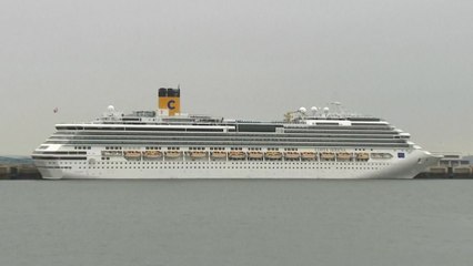 [인천] 크루즈터미널 개장...축하 불꽃축제 열려 / YTN