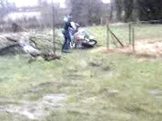 Chute de Cyril par Bryan mdrrr!!!!