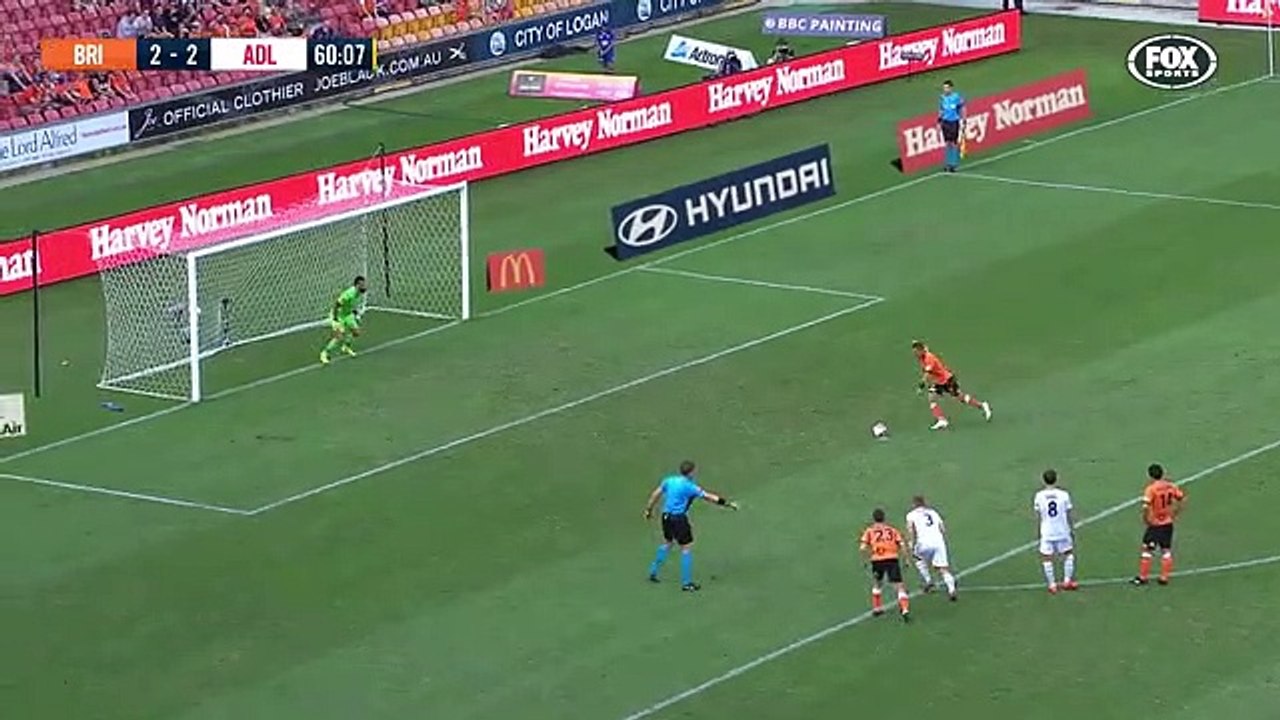 VÍDEO: Da Austrália chega um penálti batido de forma sensacional