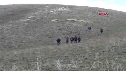 Erzurum Furkan'ı Bulmak İçin Dere Yatağında İş Makineleriyle Kazı Yapıldı