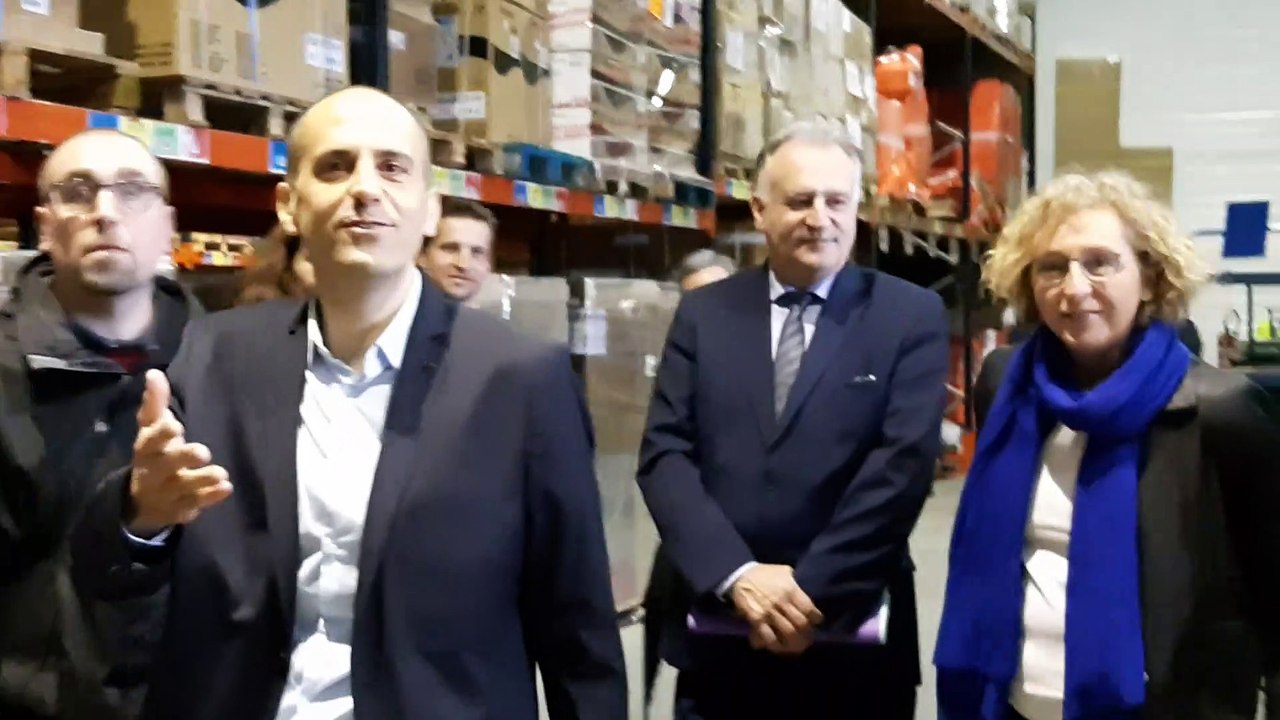 Muriel Pénicaud, la ministre du travail, dans les Landes, visite l'entreprise adaptée FMS à Saint-Geours-de-Maremne