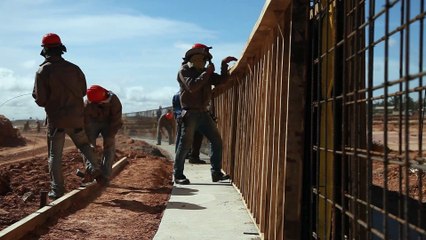 Construction Workers - Esa Pruikkonen