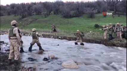 Şırnak’ta teröristlere ait 36 sığınak ve mağara imha edildi