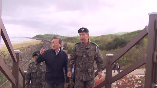문 대통령, 판문점 선언 1주년 맞아 'DMZ 평화의 길' 방문 / YTN