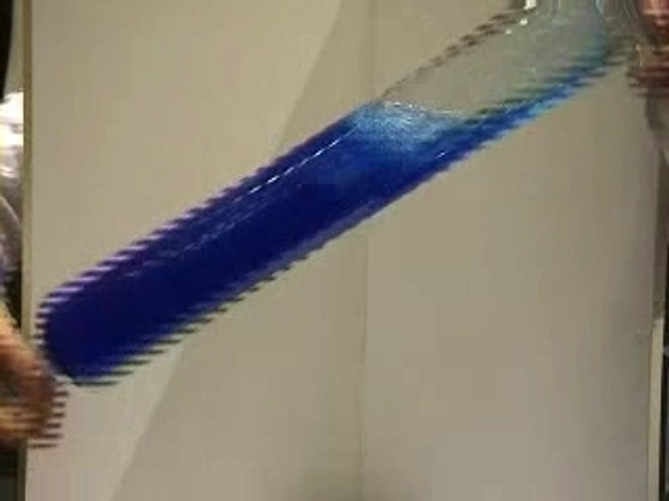 Bouteille bleue