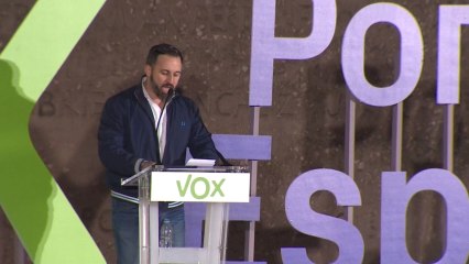 Abascal cierra campaña seguro de "espantar" de la Moncloa a los "traidores"