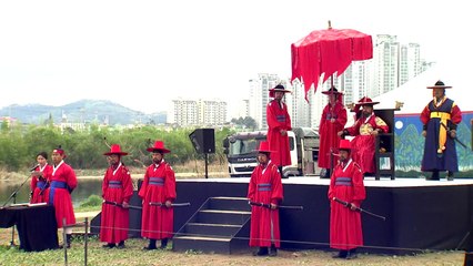 화창한 날씨에 봄축제 활짝..."시간 여행 떠나요" / YTN