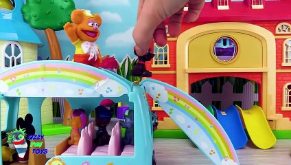 Best Learning Colors Video for Kids Paw Patrol Pups Go to Muppet Babies School