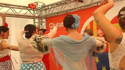 Inés Arrimadas reflexiona bailando sevillanas en Barcelona