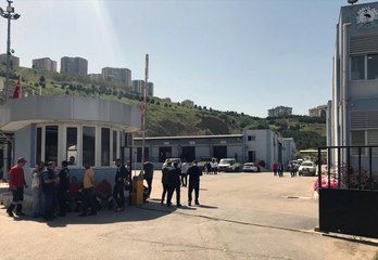 Arkadaşları İşten Çıkarılan 700 İşçi İş Bıraktı