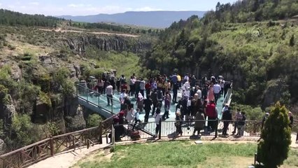 Türkiye'nin İlk Cam Seyir Terasında Nikah