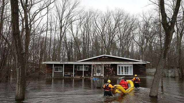 Режим ЧП из-за наводнений
