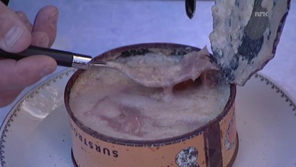 Il retrouve une boite de conserve de hareng pourri de 24 ans d'âge ! Surströmming