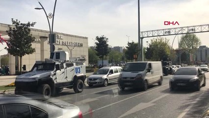İstanbul-Sultangazi Evlendirme Dairesi Önünde Silahlı Kavga
