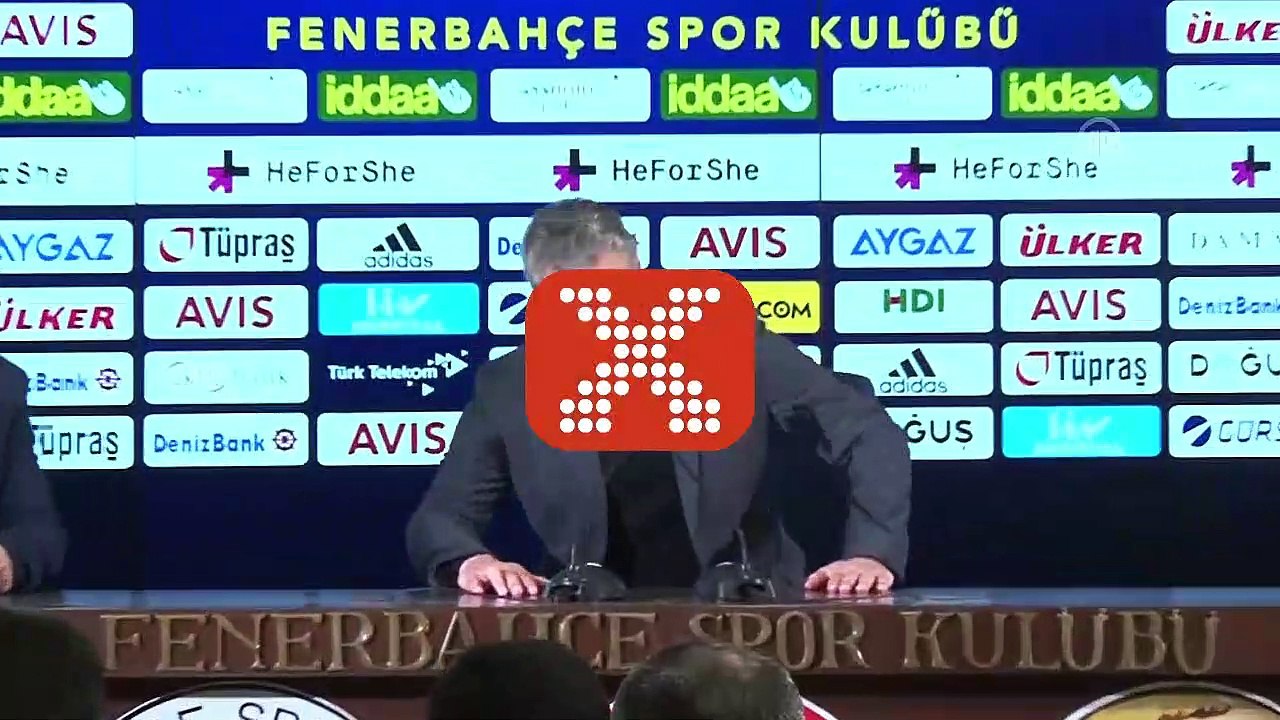 Basın mensupları, Yanal'ın basın toplantısını terk etti