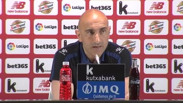Empate del Athletic y el Alavés y cruce de elogios entre sus entrenadores