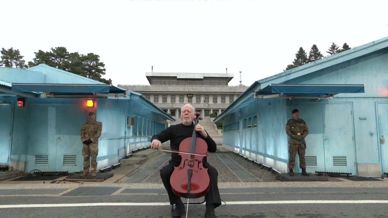[영상] 판문점에 울려퍼진 평화의 선율...바흐부터 존 레논까지 / YTN