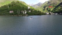 Artvin Su Altında Kalan Minareye Sandalla Ziyaret