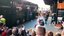 Valencia - Eibar: Llegada del Valencia a Mestalla