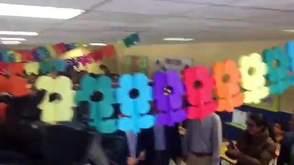 Santiago Abascal vota en un colegio electoral del barrio de Hortaleza, en Madrid