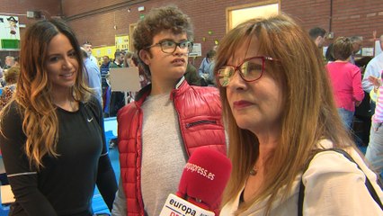 Los discapacitados depositan su voto por primera vez