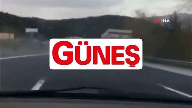 Lastiği patlayan kamyon seyir halindeyken alev topuna döndü