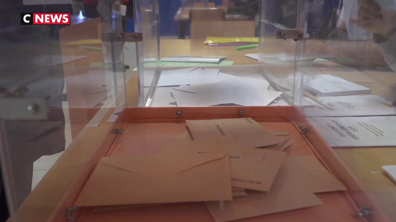 Les Espagnols votent ce dimanche pour des élections législatives anticipées
