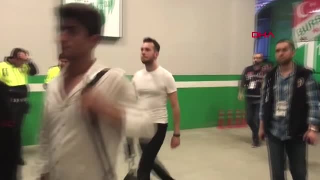 Spor Bursaspor Kaptanı Ertuğrul Ersoy Taraftardan Özür Diledi