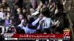 PTI Workers Starts Fighting In Karachi Jalsa
