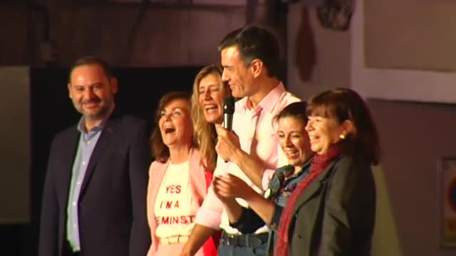 Ferraz grita a Pedro Sánchez Con Rivera no y el presidente dice que Lo he escuchado