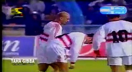 Télécharger la video: الشوط الاول مباراة الزمالك و الرجاء الرياضي 1-0 اياب نهائي دوري الابطال 2002