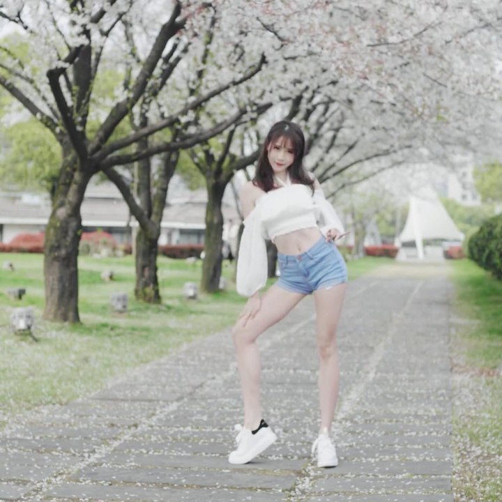 [Dancing] 对你青睐 - SHINING [Best Cover]