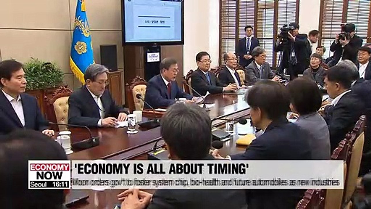 Pres. orders gov't to foster industries like system chip, biu-health and future automobiles