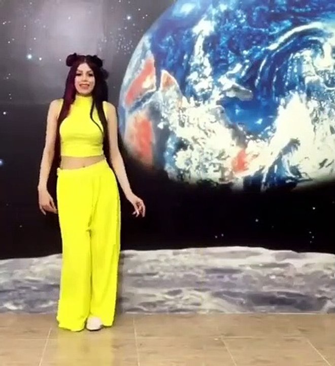 رقص دختر ایرانی با آهنگ شاد - video Dailymotion