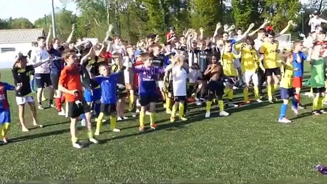 Flashmob sur Vegedream ramener la coupe à la maison pour la dernière journée de stage à Brétignolles-sur-mer
