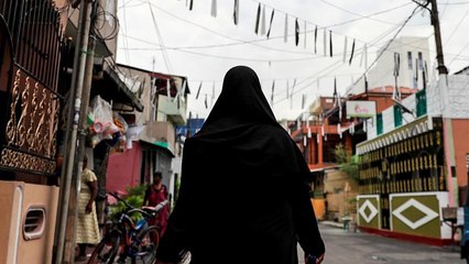 Sri Lanka bans face veil as security officials warn of 'imminent attacks'
