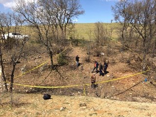 Cesedi Arazide Bulunan Kadın, El ve Ayakları Bağlı Olarak Gömülmüş