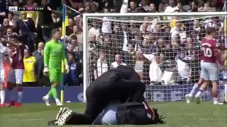Bielsa ordena à equipa que sofra um golo e Leeds falha subida direta (vídeo)