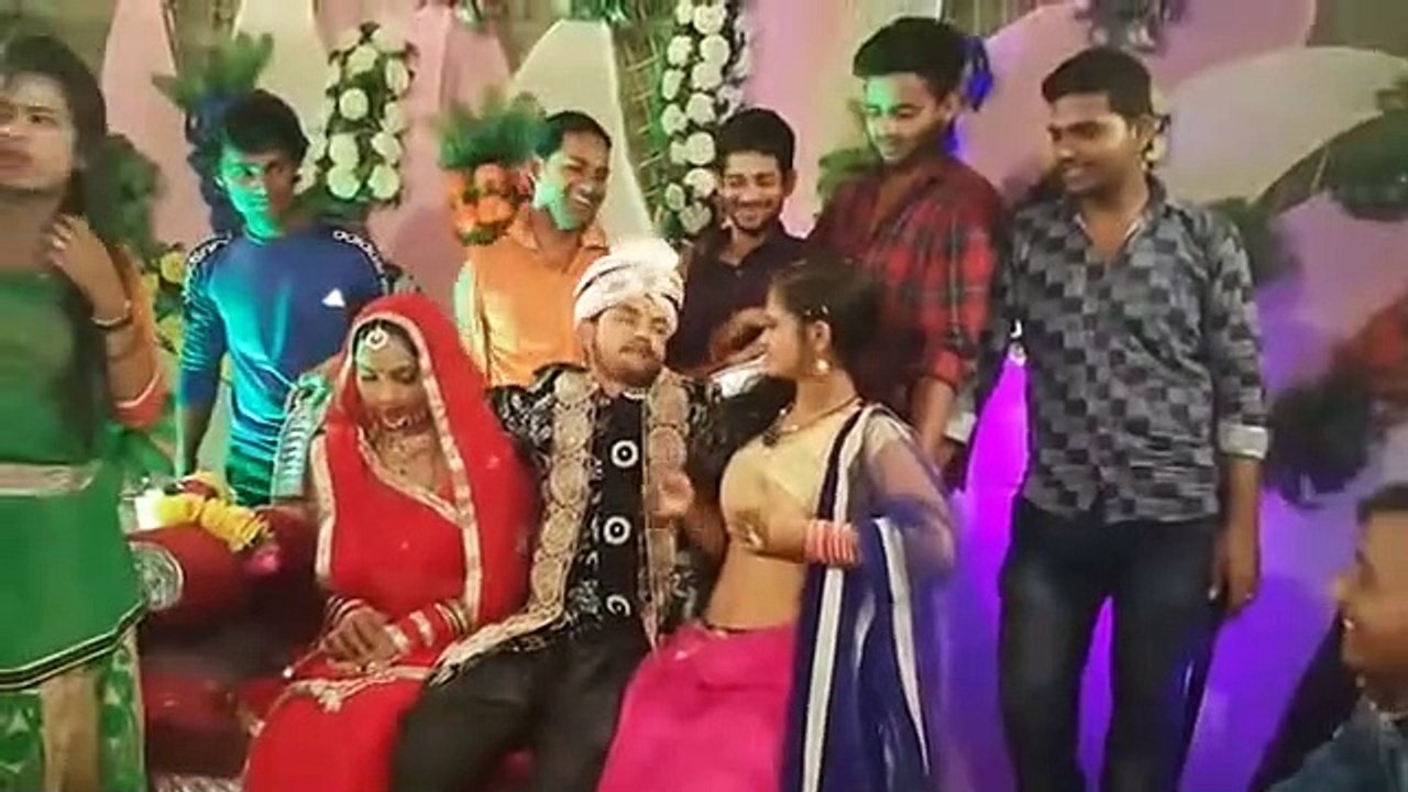 SHRAABI DULHE NE SAALI KO HI MAALA PEHNA DI FUNNY WEDDING VIDEO  | Funny videos  | Fail